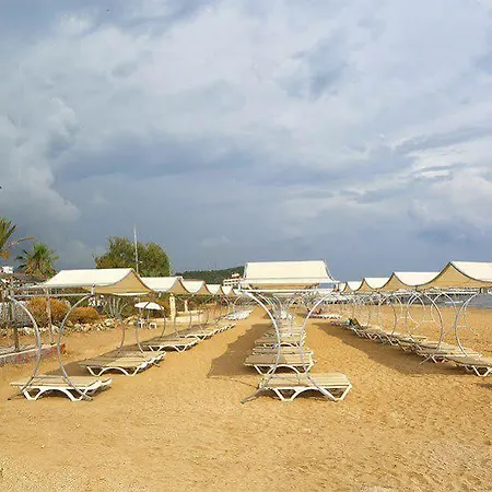 Grand Bayar Hotel